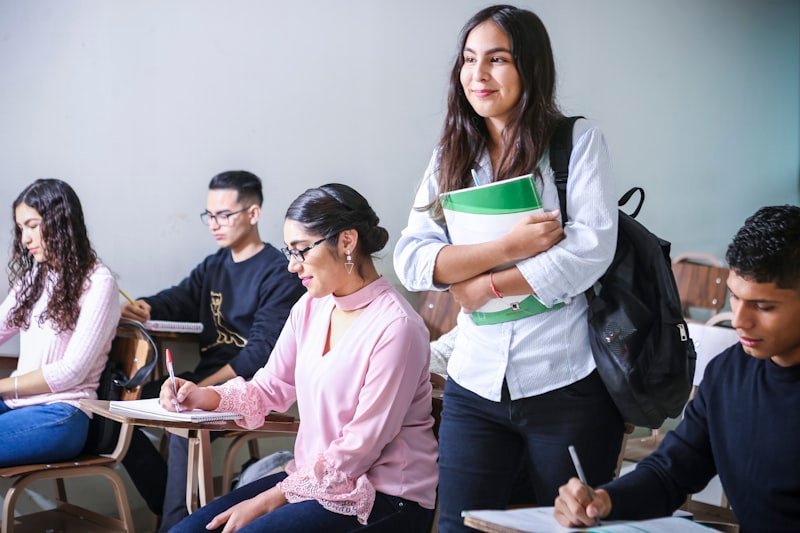 Estudantes